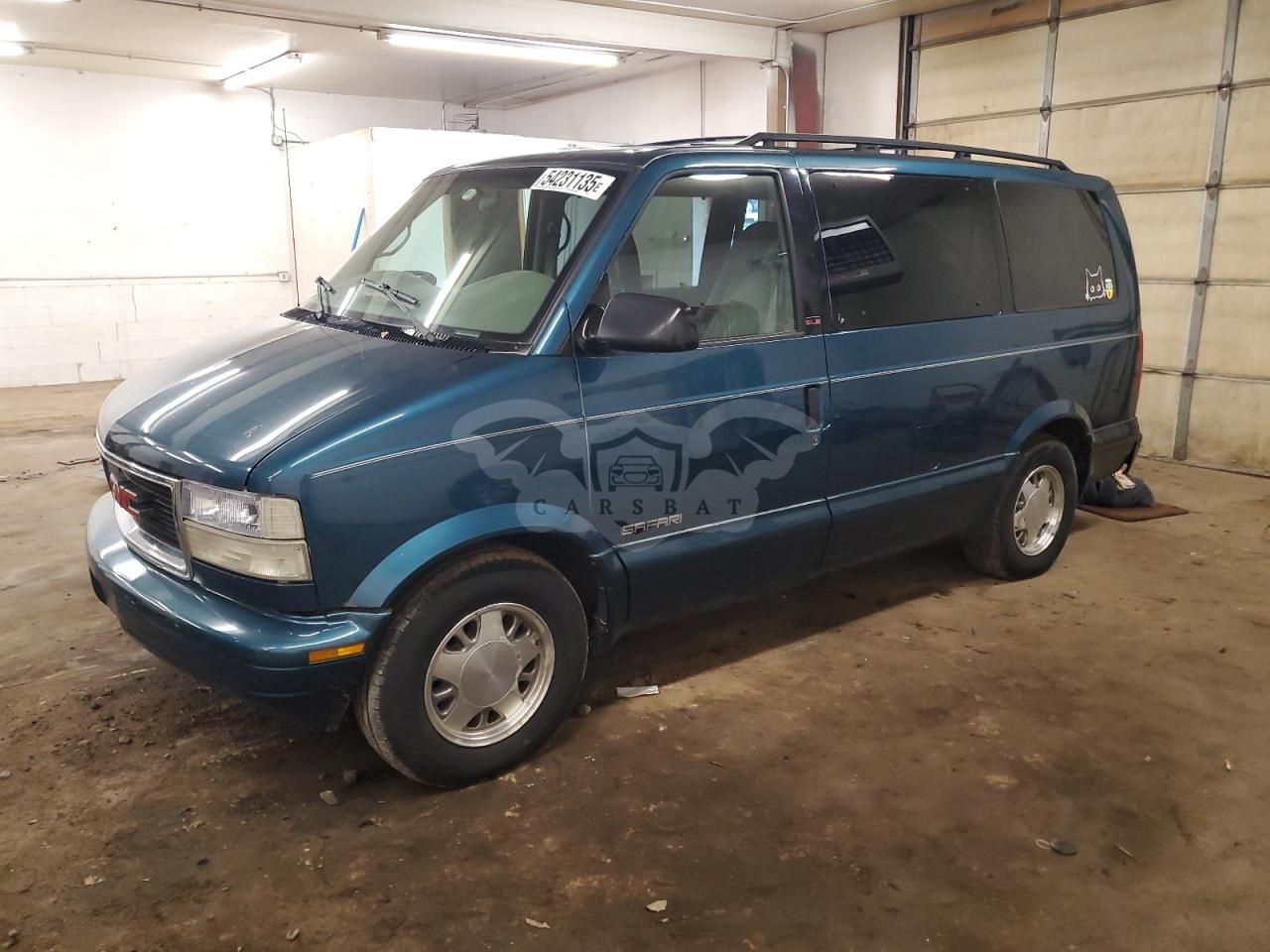 GMC Safari XT 2000