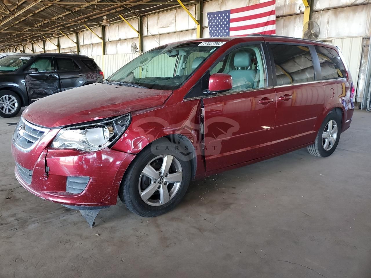 Volkswagen Routan SEL 3.6L 6 2011