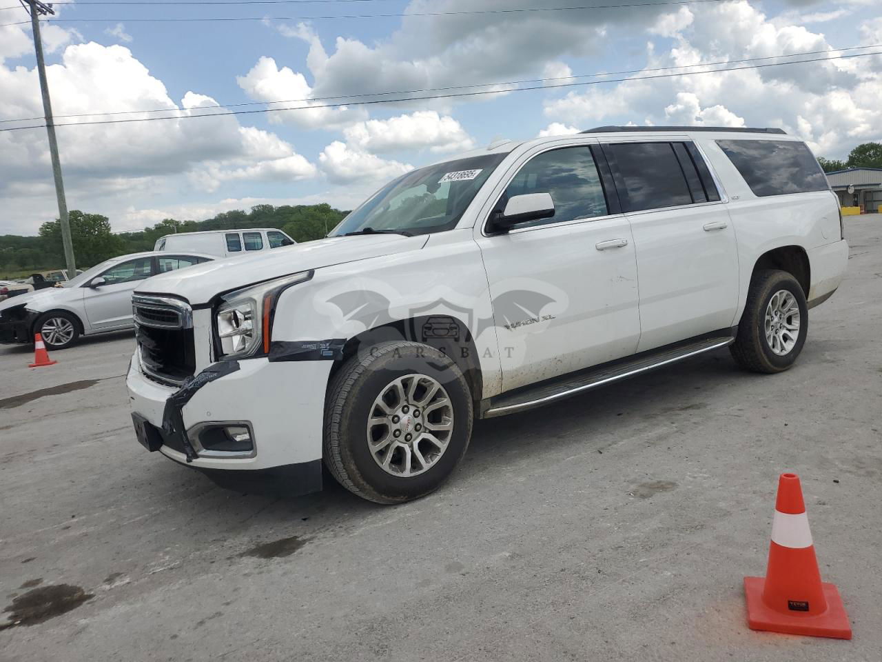 GMC Yukon K1500 SLT 5.3L  8 2016