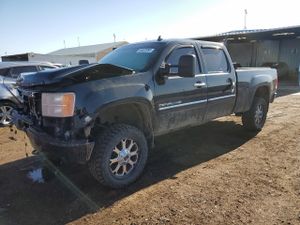 GMC Sierra K2500 DENALI 6.6L 8 2012