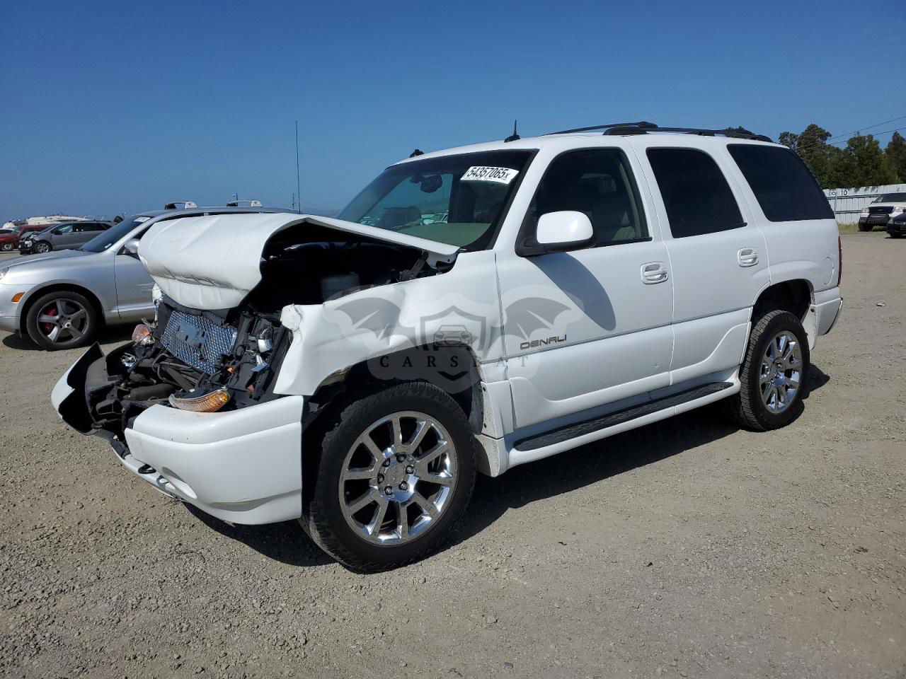 GMC Yukon DENALI 6.0L  8 2003
