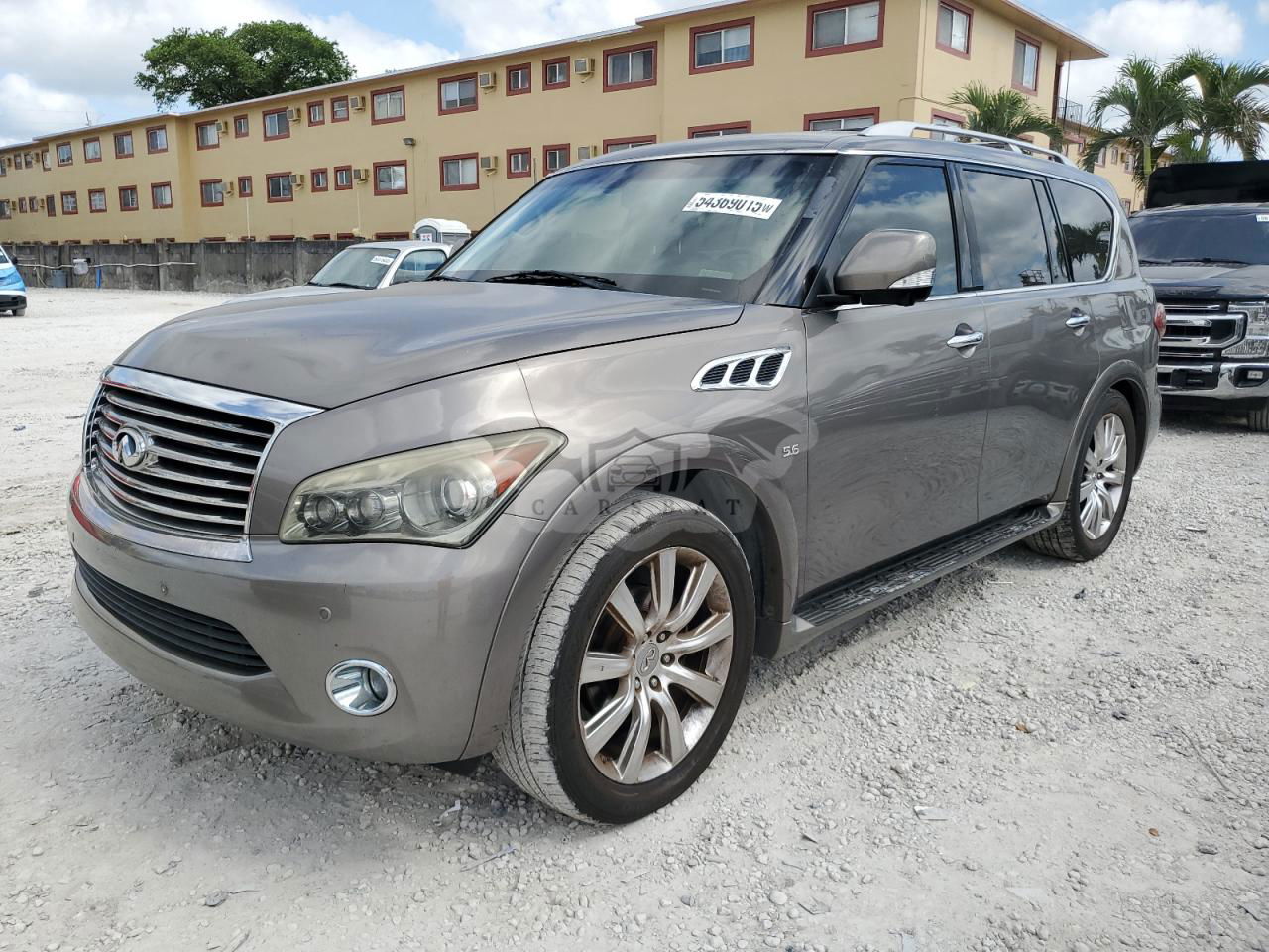 Infiniti QX80 5.6L  8 2014