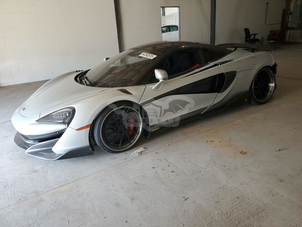 McLaren 600LT 3.8L  8 2020