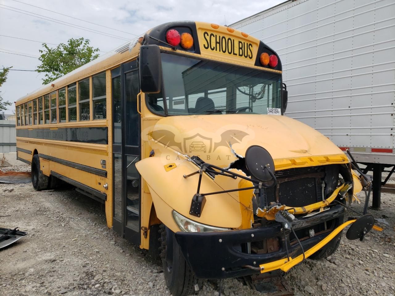 IC Corporation CE Series CE 7.6L 6 2009