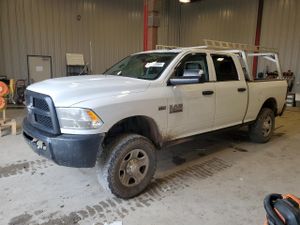 RAM 2500 ST 5.7L 8 2014