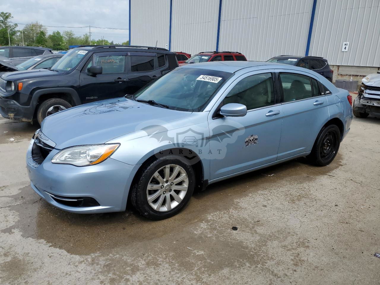 Chrysler 200 TOURING 2.4L  4 2013