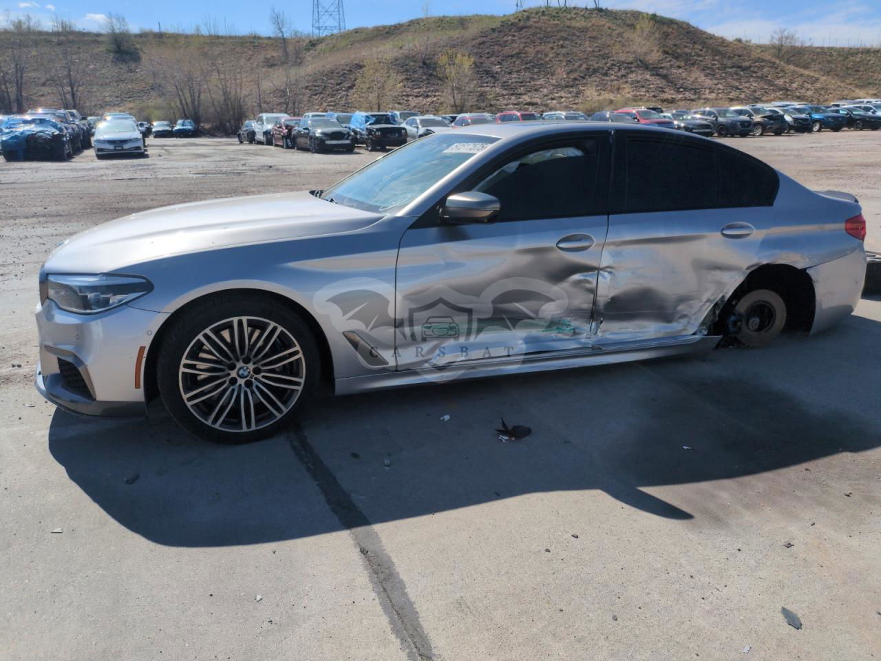 BMW M5 4.4L  8 2019