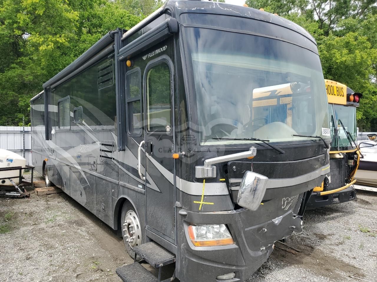 Freightliner X-line X LINE MOTOR HOME 6.7L 6 2008