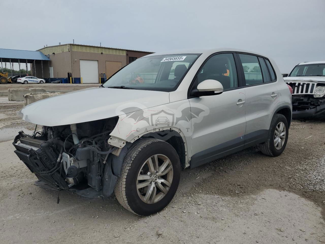Volkswagen Tiguan S 2.0L  4 2014