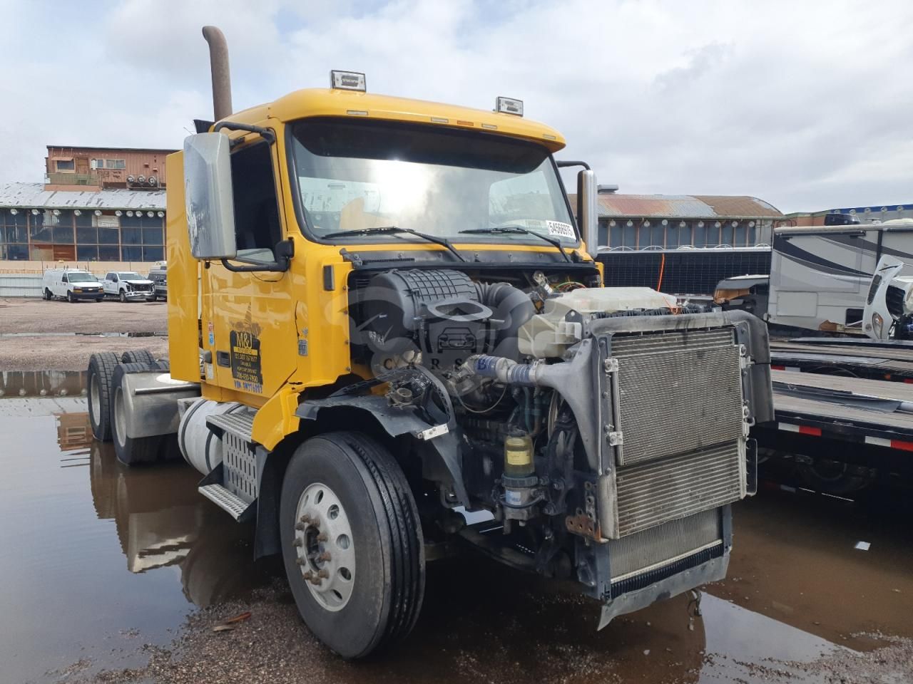 Volvo VN VNL 12.8L 6 2009