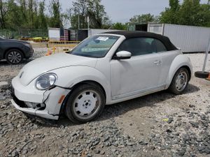 Volkswagen Beetle 1.8T 1.8L 4 2015