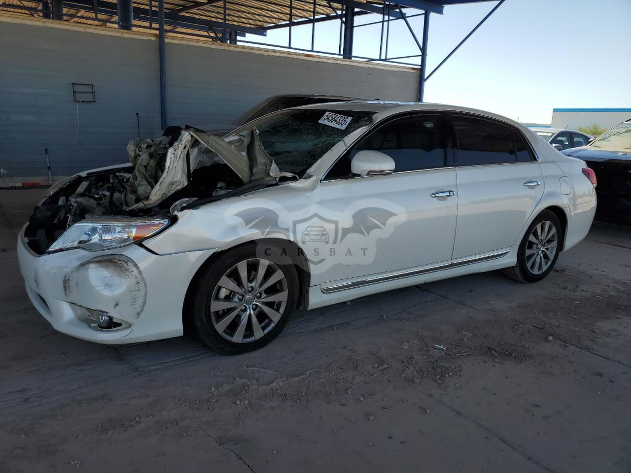 Toyota Avalon BASE 3.5L  6 2012