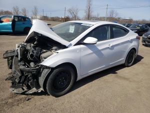 Hyundai Elantra SE 1.8L 4 2015