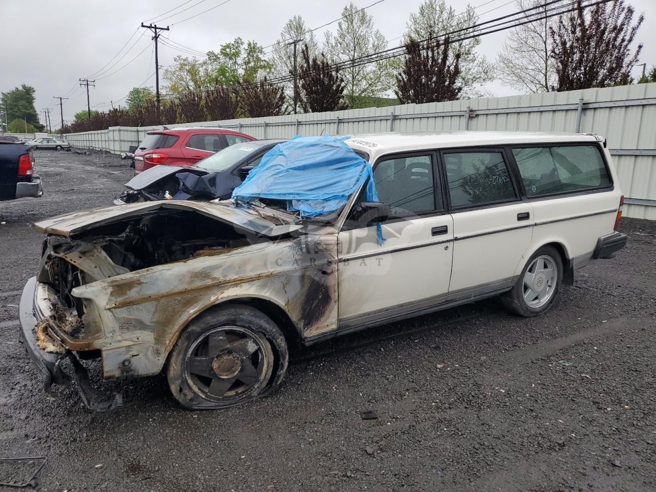 Volvo 240 DL 2.3L 4 1990