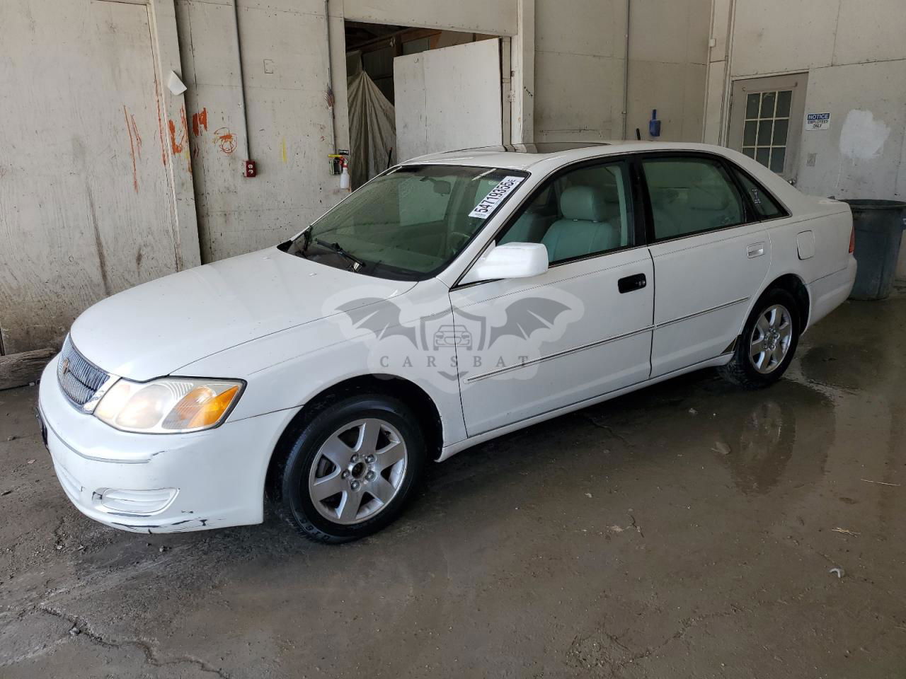 Toyota Avalon XL 3.0L  6 2000