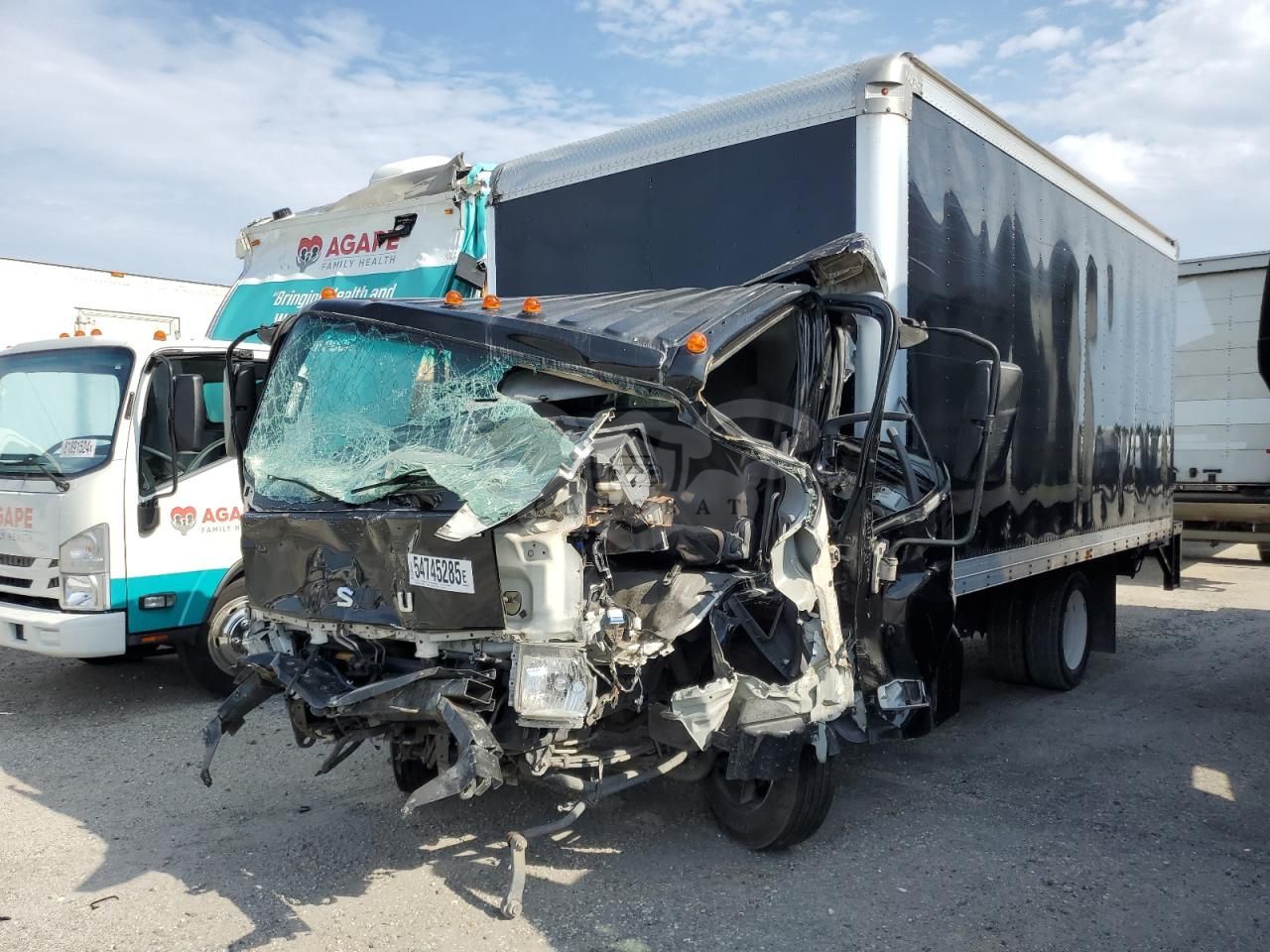 Isuzu NPR 6.0L 8 2018