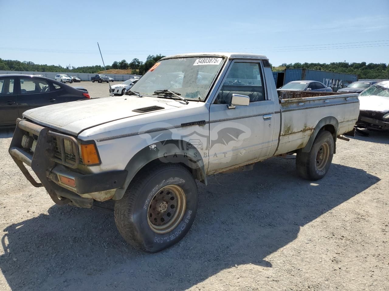 Datsun 720 2.2L 4 1981