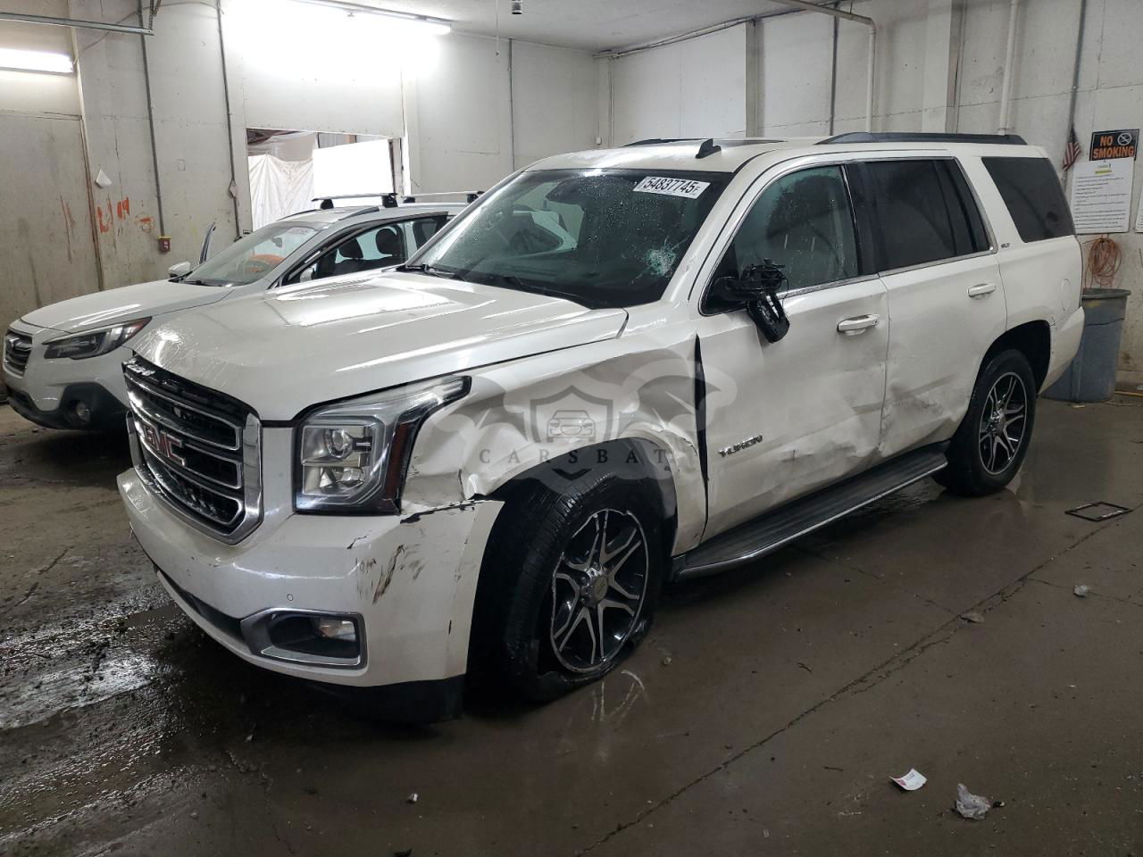 GMC Yukon SLT 5.3L  8 2015