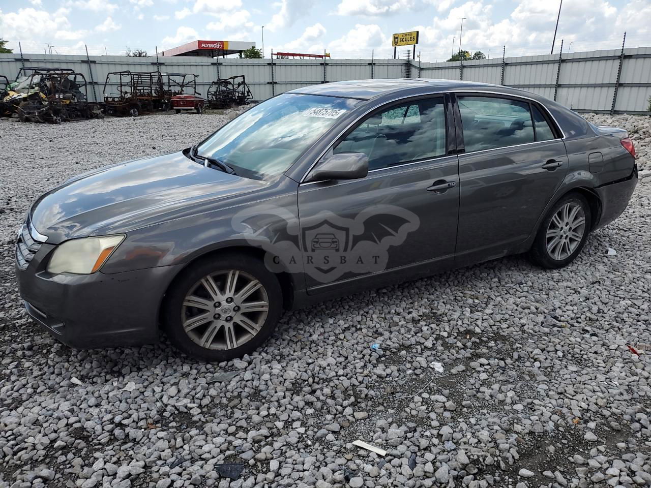 Toyota Avalon XL 3.5L  6 2005
