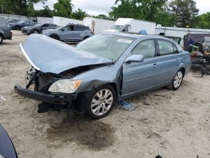 Toyota Avalon XL 3.5L 6 2010
