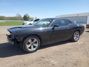 Dodge Challenger SXT 3.6L 6 2015