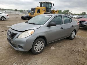 Nissan Versa S 1.6L 4 2013