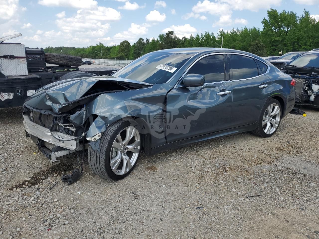 Infiniti M56 5.6L 8 2011