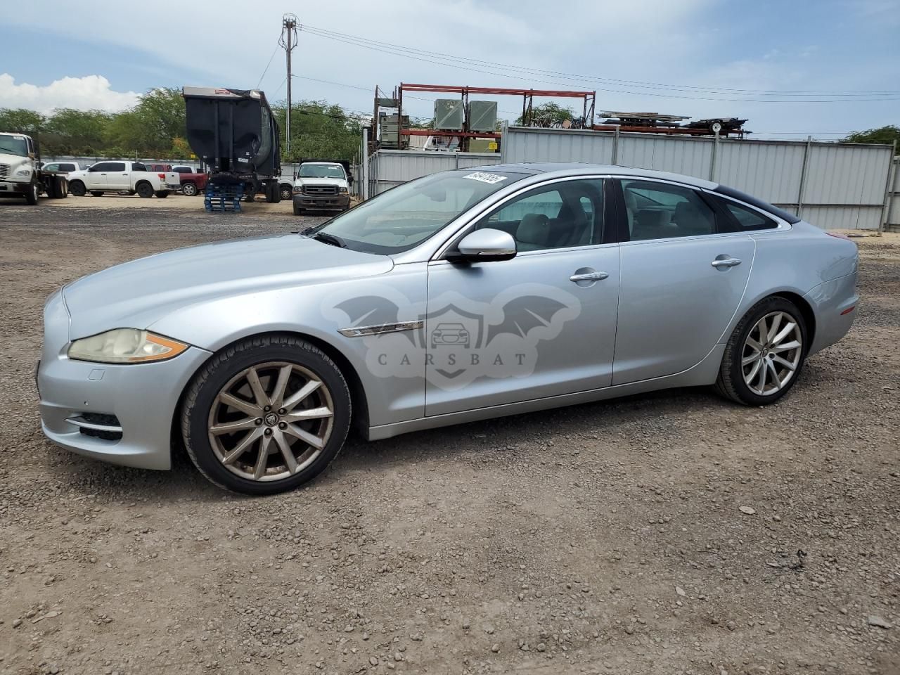 Jaguar XJ 5.0L 8 2011