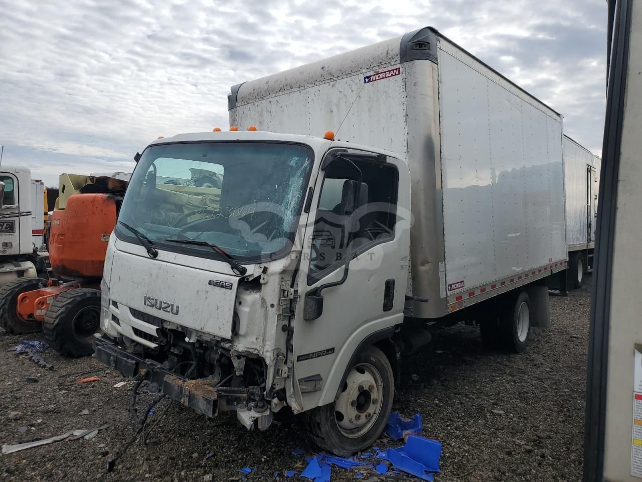 Isuzu NPR 6.6L 8 2021