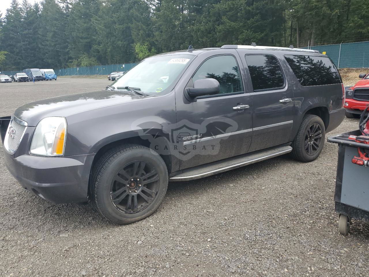 GMC Yukon DENALI 6.2L  8 2010