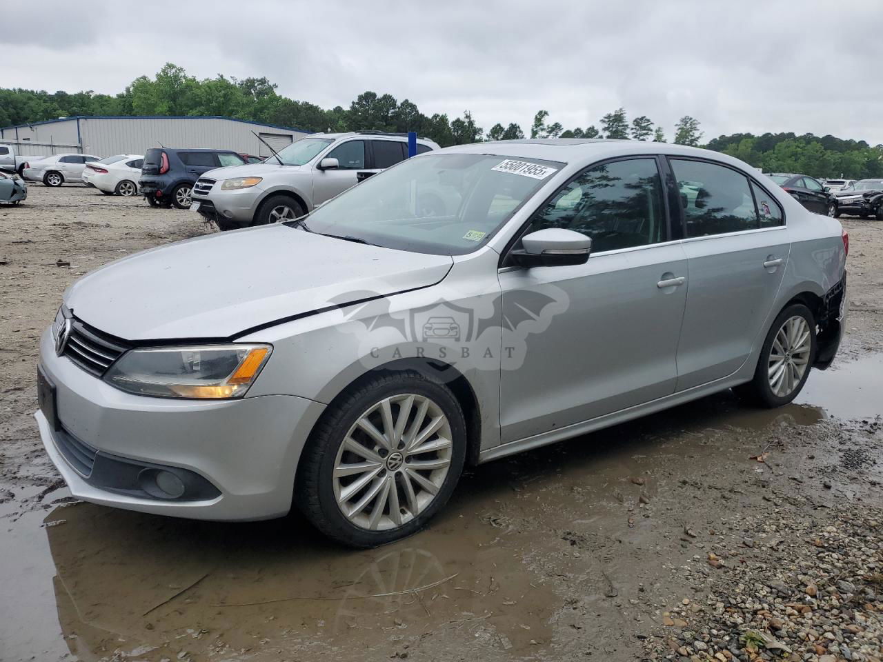 Volkswagen Jetta SEL 2.5L  5 2012