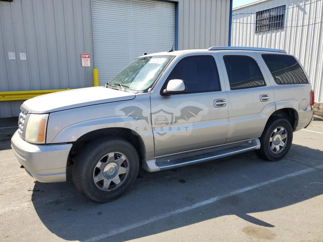 Cadillac Escalade LUXURY 6.0L  8 2004