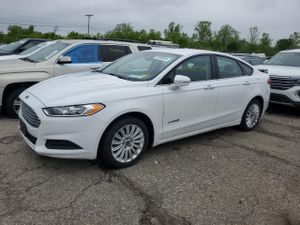 Ford Fusion SE HYBRID 2.0L 4 2013