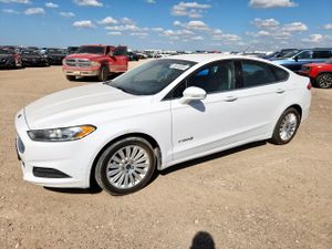 Ford Fusion SE HYBRID 2.0L 4 2013