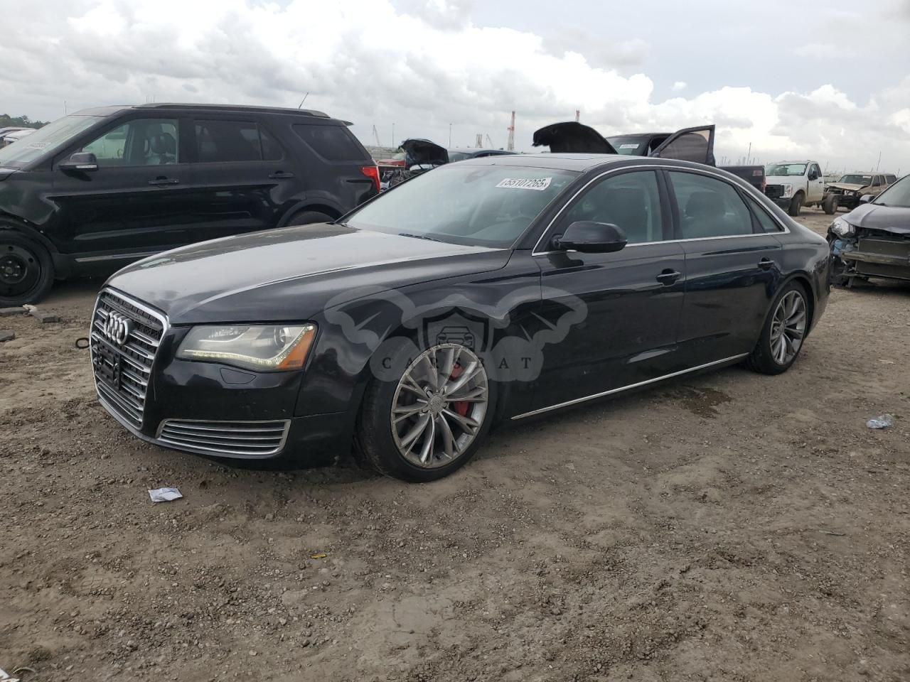 Audi A8 L QUATTRO 4.2L 8 2011