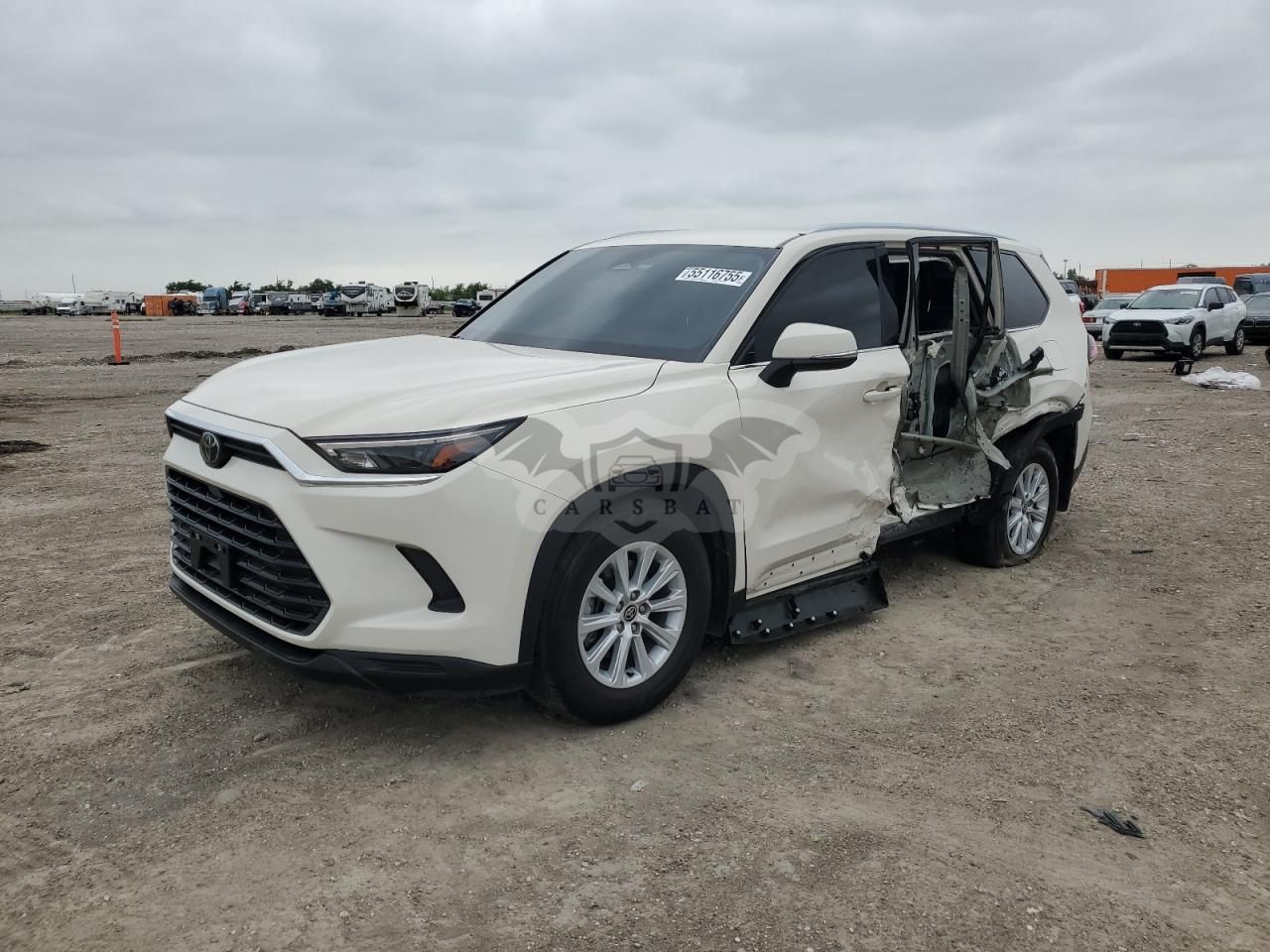 Toyota Grand Highlander XLE 2.4L 4 2024
