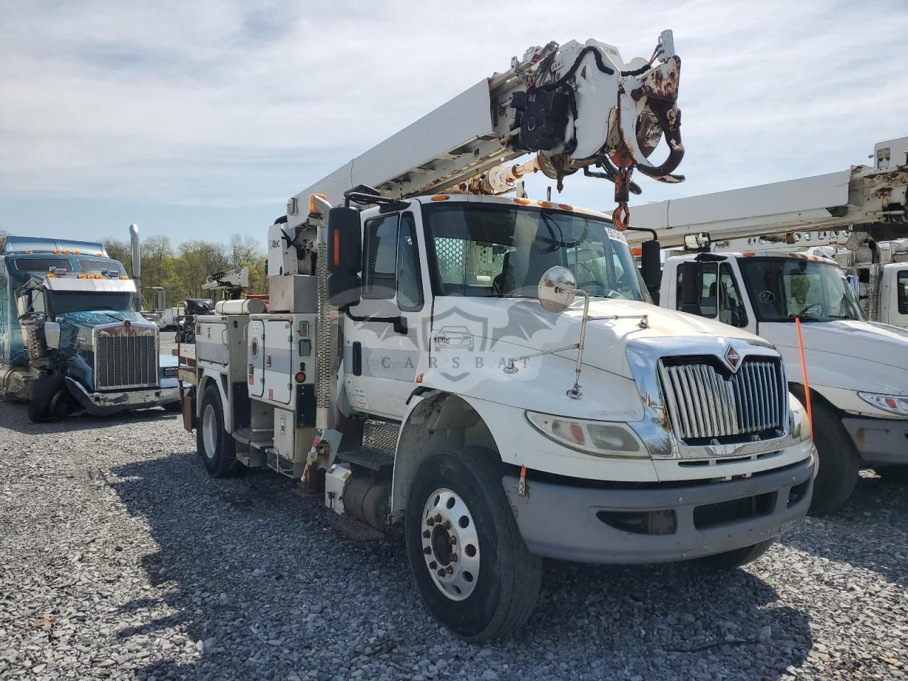 International DuraStar / 4000 4400 7.6L 6 2011