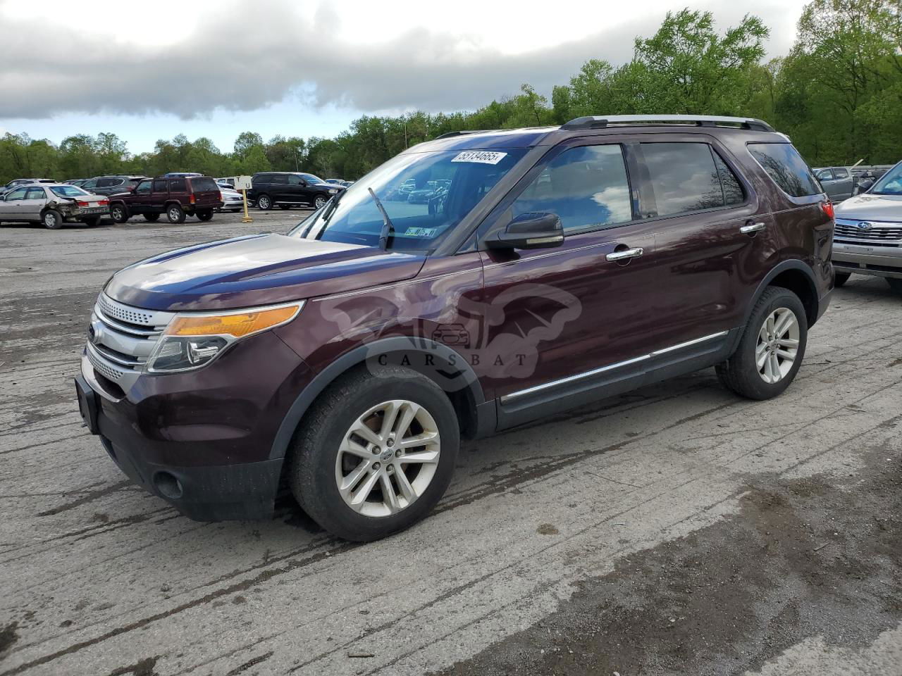 Ford Explorer XLT 3.5L  6 2011