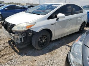 Toyota Prius 1.8L 4 2013