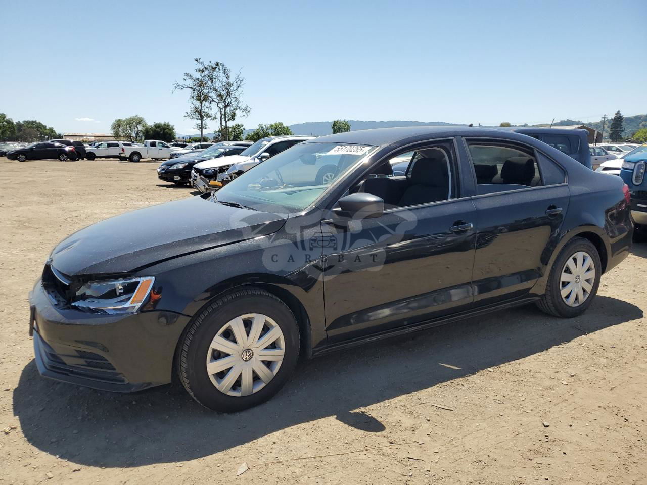 Volkswagen Jetta BASE 2  L  4 2015