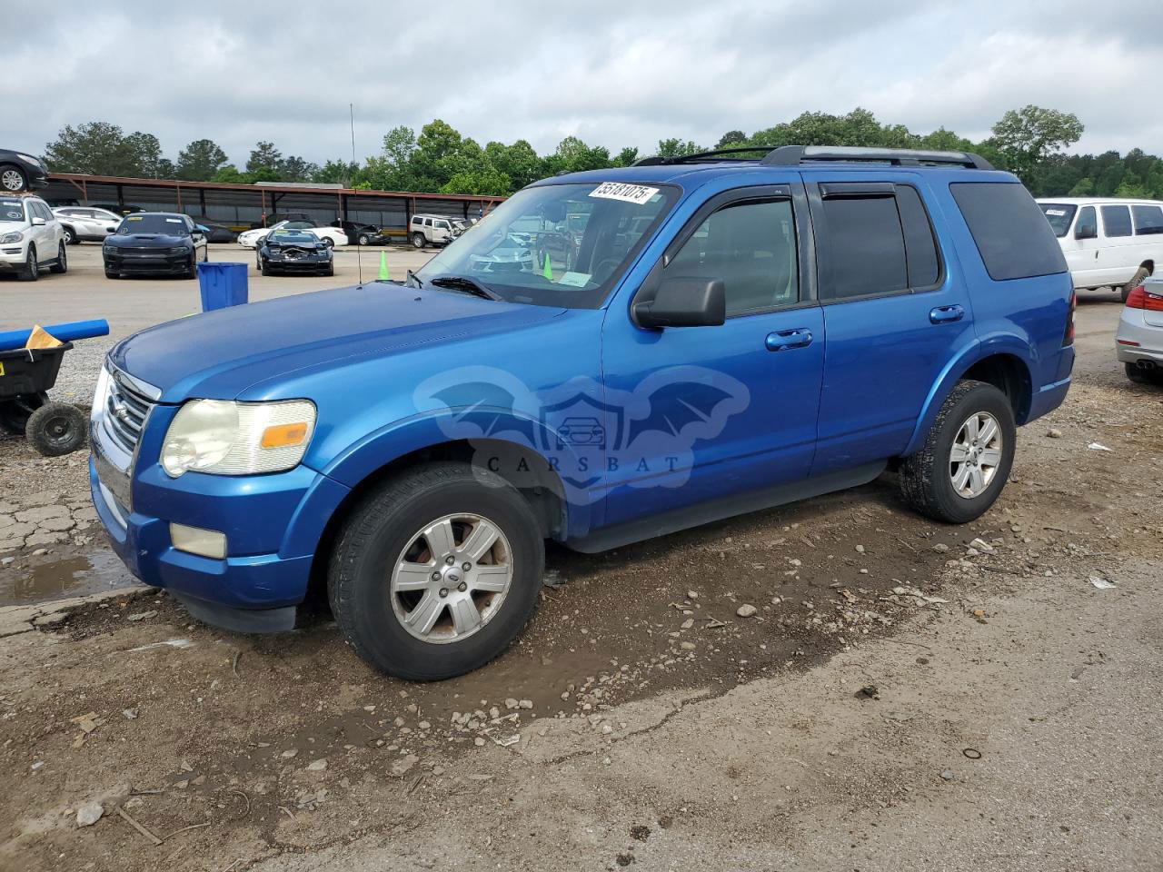 Ford Explorer XLT 4.0L  6 2010