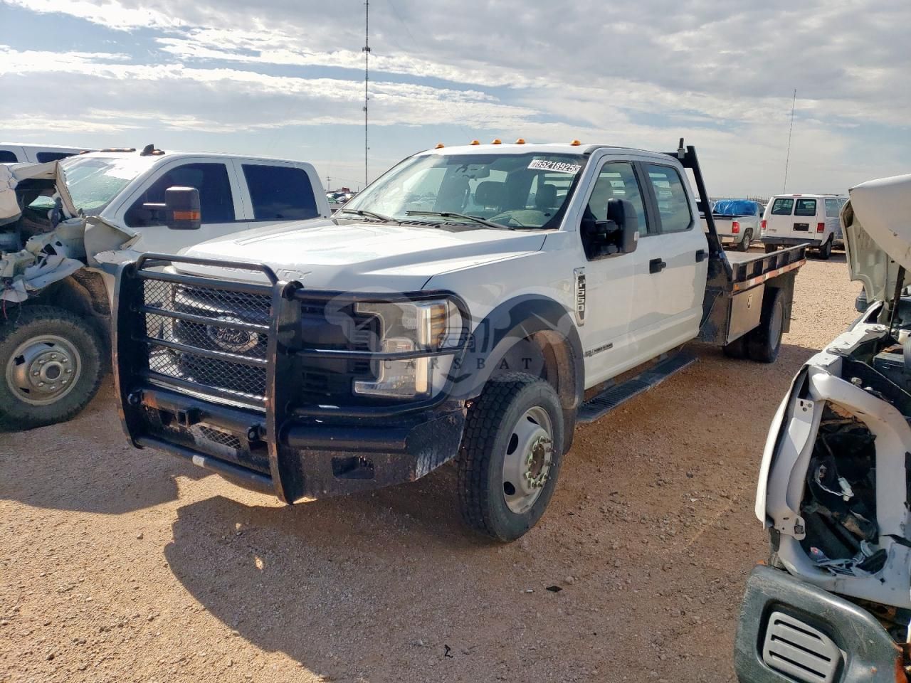 Ford F550 SUPER DUTY 6.7L 8 2019
