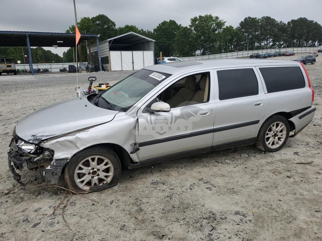 Volvo V70 FWD 2.5L 5 2004