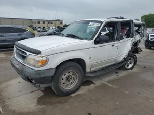 Ford Explorer XLT 5.0L 8 2000