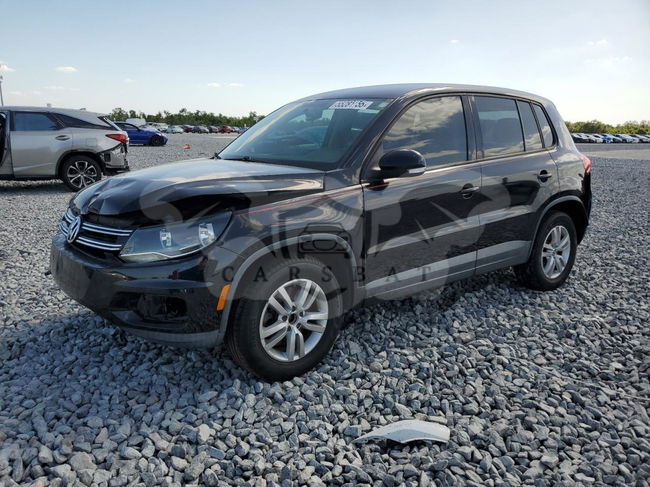 Volkswagen Tiguan S 2.0L  4 2013