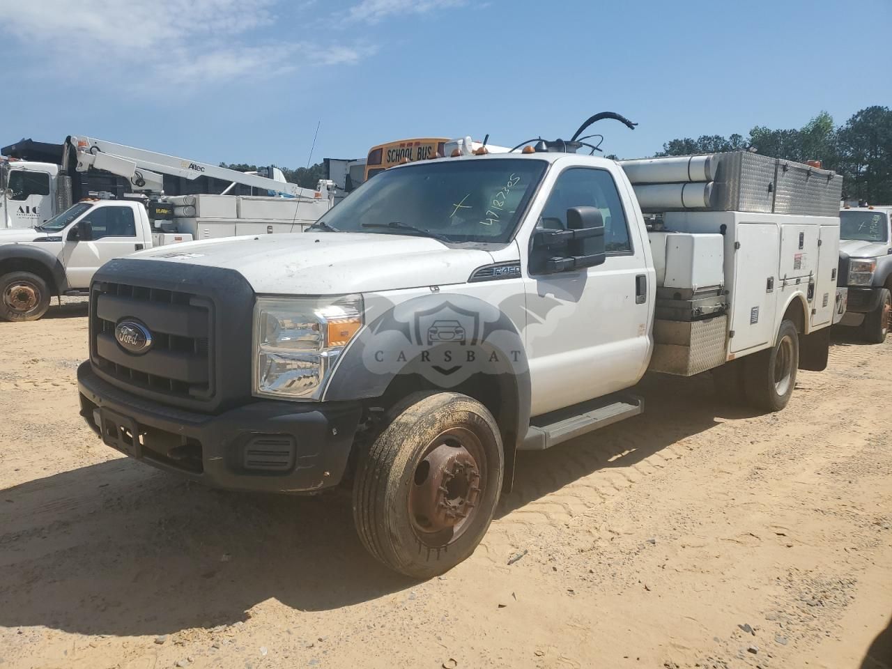 Ford F-450 SUPER DUTY 6.8L 10 2012