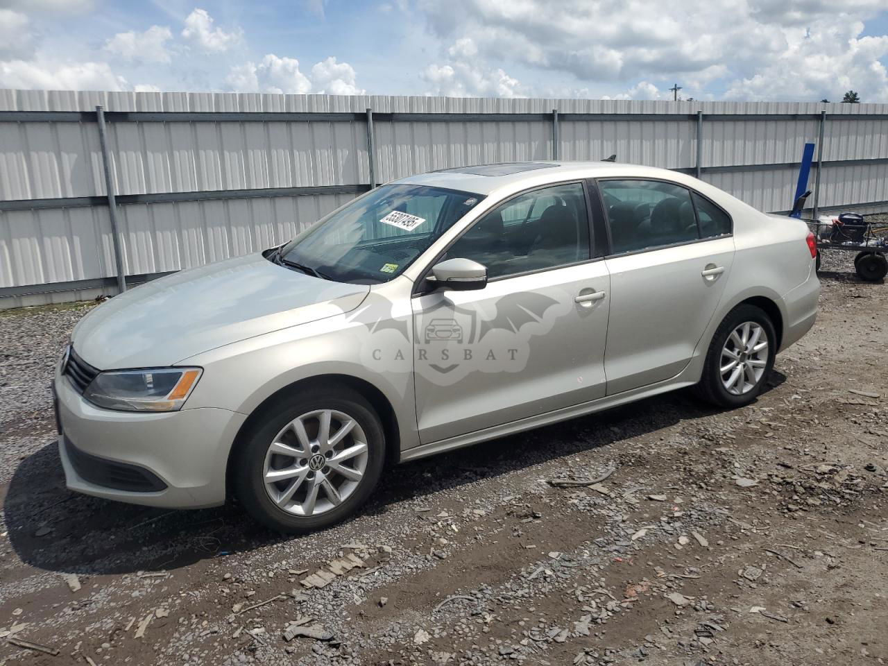 Volkswagen Jetta SE 2.5L  5 2011