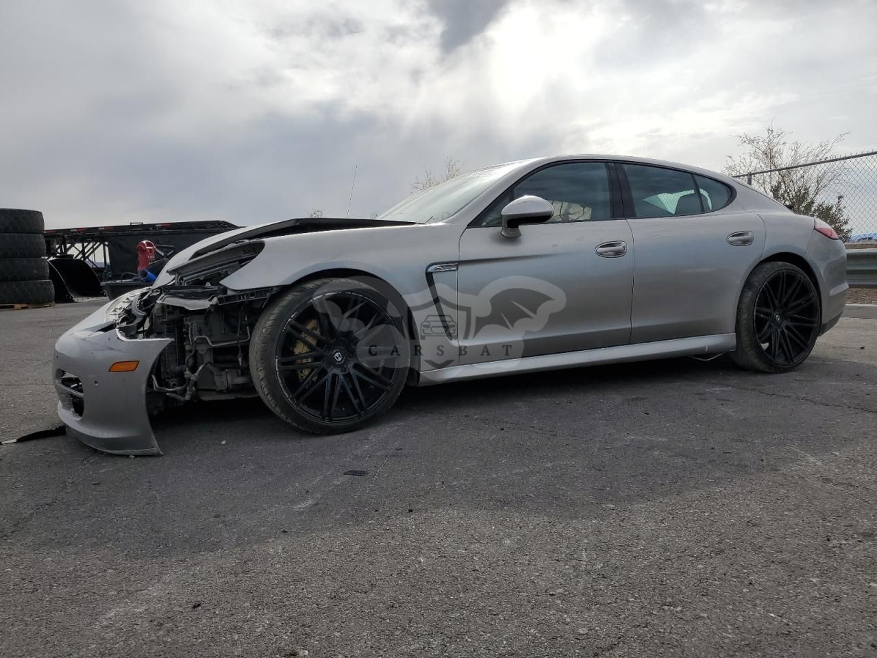 Porsche Panamera S 4.8L 8 2013