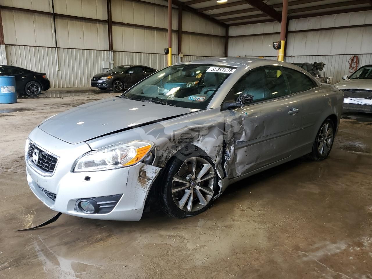 Volvo C70 T5 2.5L 5 2011