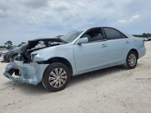 Toyota Camry LE 2.4L 4 2005